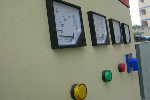 大东配电柜-3683讲讲配电柜注意事项